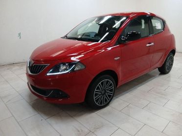 Lancia Ypsilon 1.0 firefly hybrid Gold s&s 70cv
