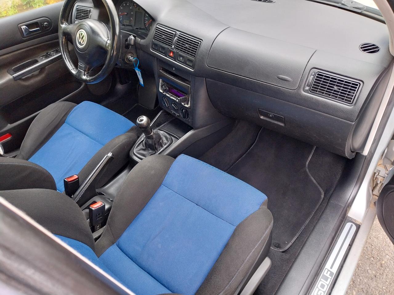 Volkswagen Golf 1.6 16V cat 5 porte Highline