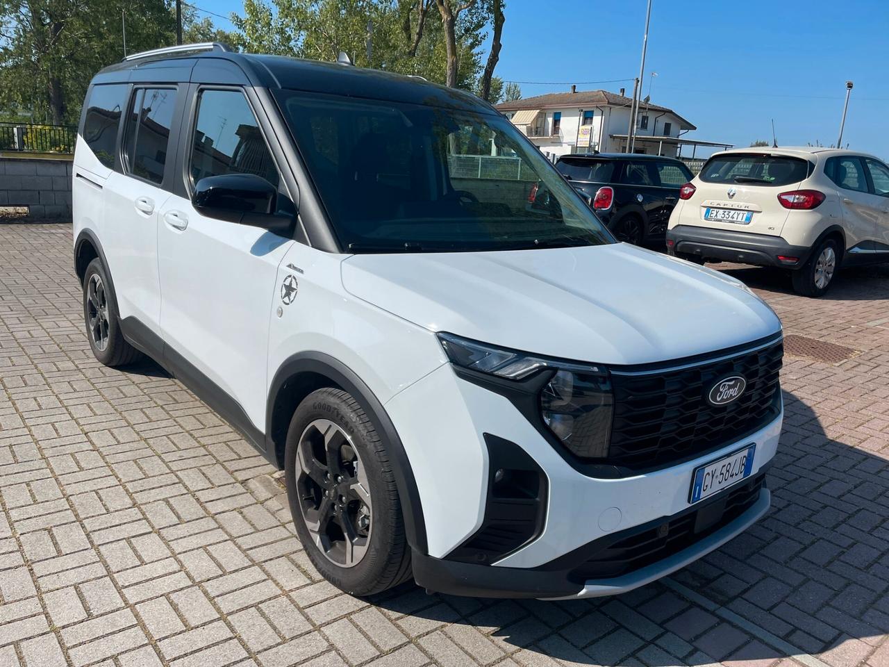 Ford Tourneo Courier 1.0 EcoBoost Active IN RIENTRO