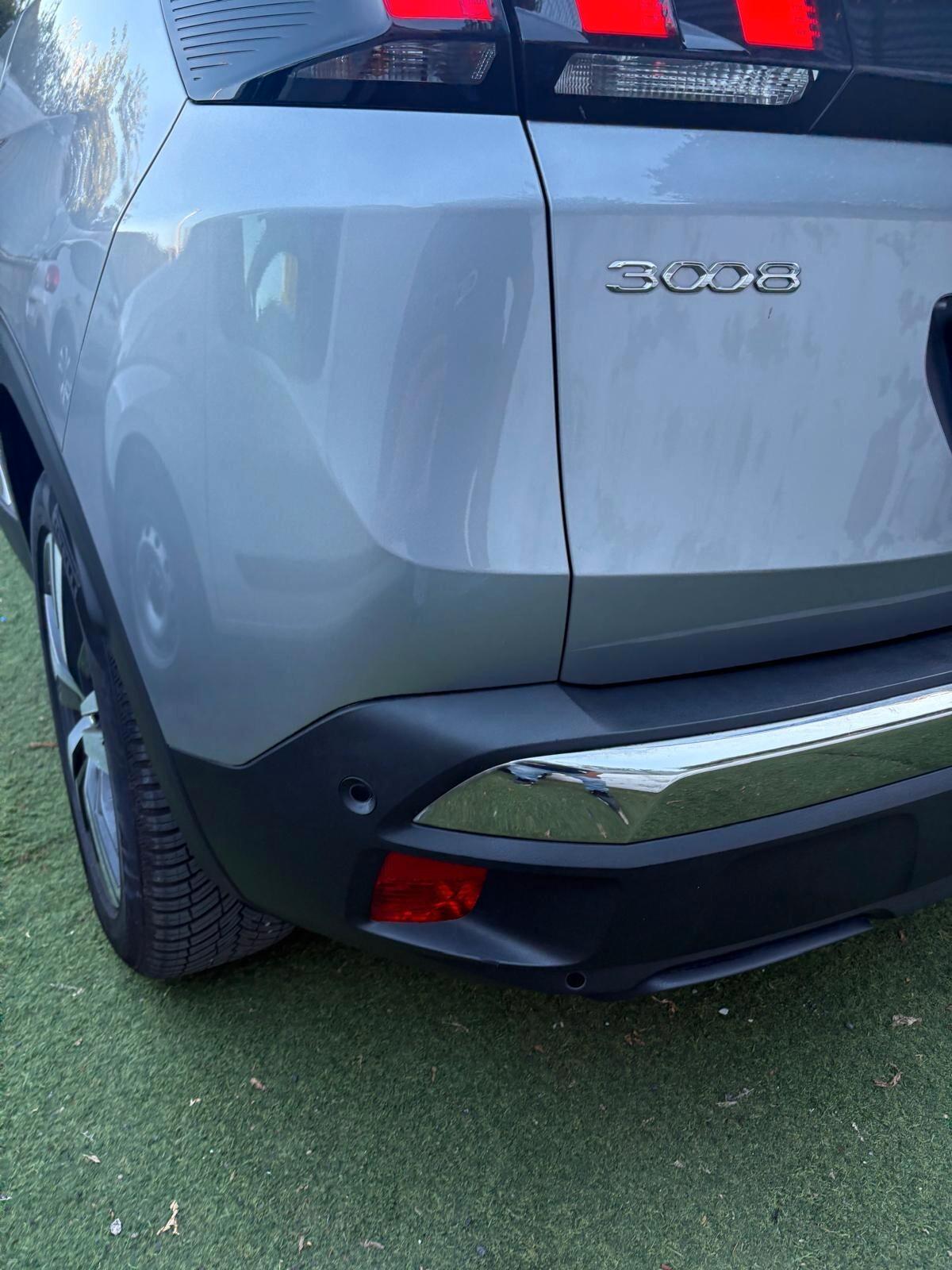 Peugeot 3008 BlueHDi 130 S&S EAT8 Allure KM 16100