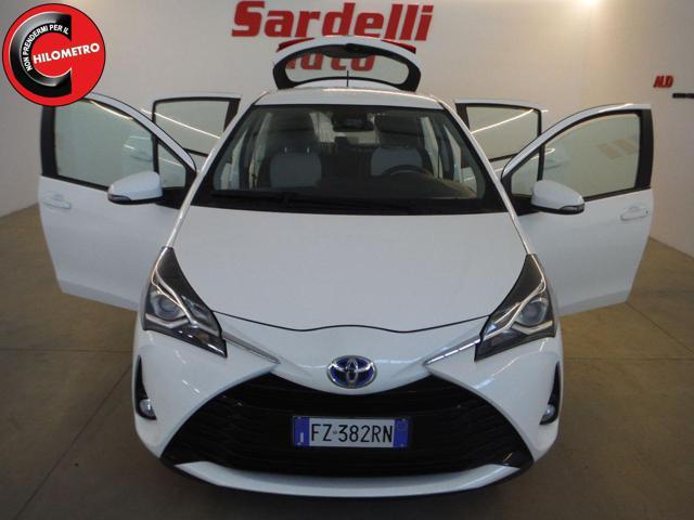 TOYOTA Yaris 1.5 Hybrid 5 porte Business