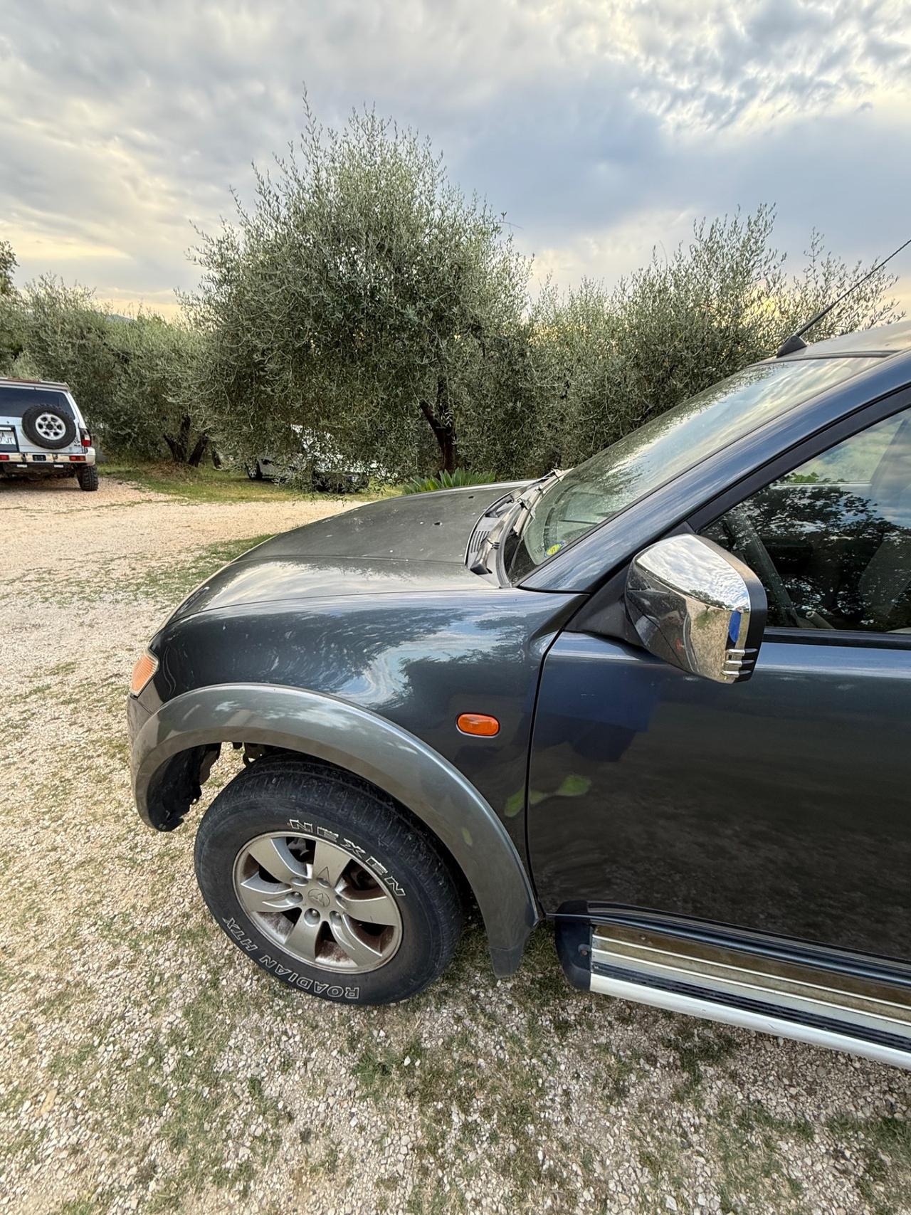 Mitsubishi L200 2.5 DI-D/136CV Single Cab Inform