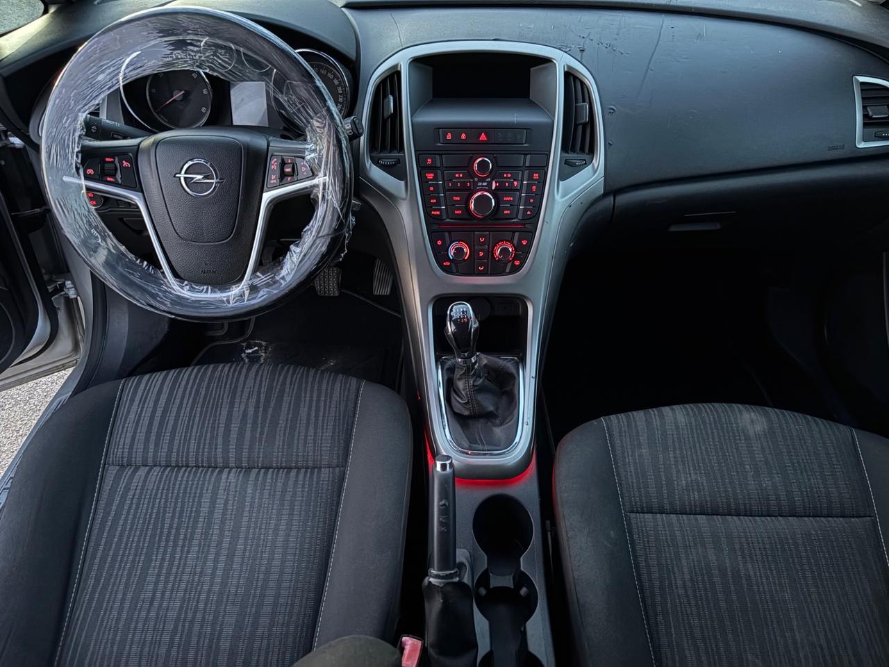 Opel Astra 1.7 CDTI 110CV Sports Tourer Cosmo