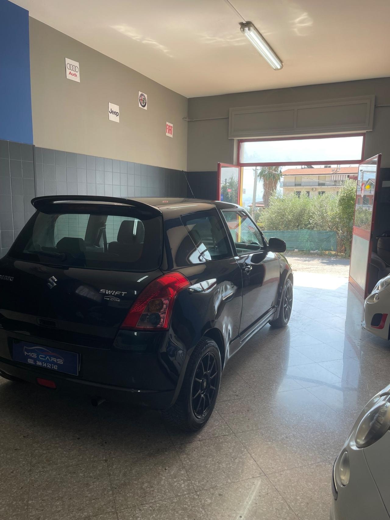 Suzuki Swift 1.3 GPL 3p. GL