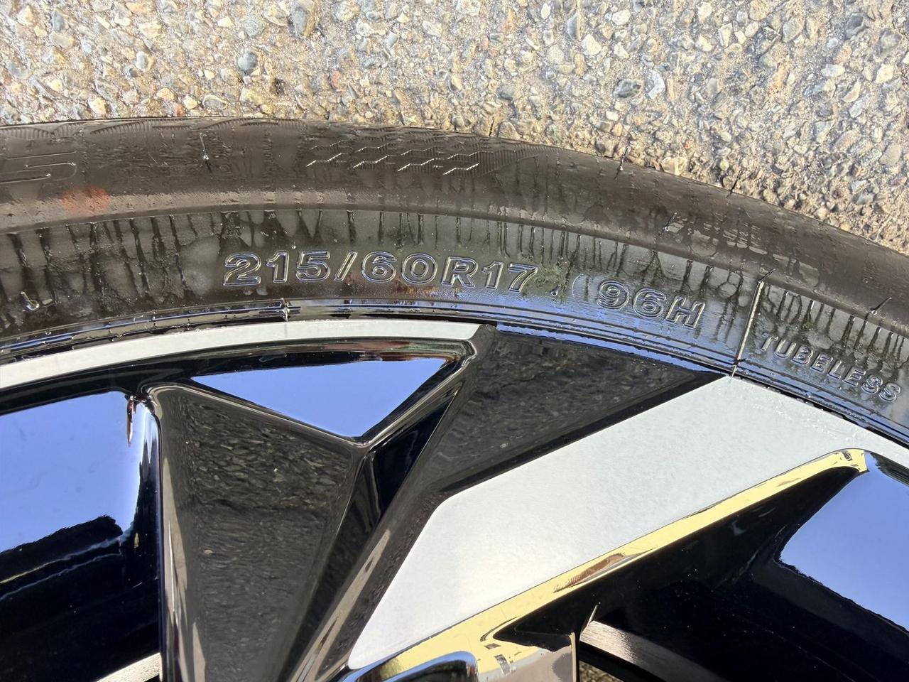 Nissan Juke Acenta 1.0 DIG-T 114 #9785