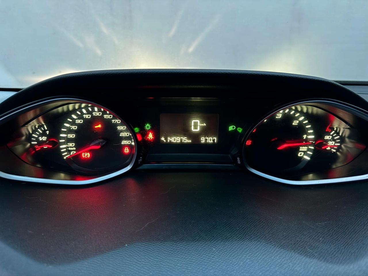 PEUGEOT 308 1.5 BlueHDi 100CV 2020 !!!