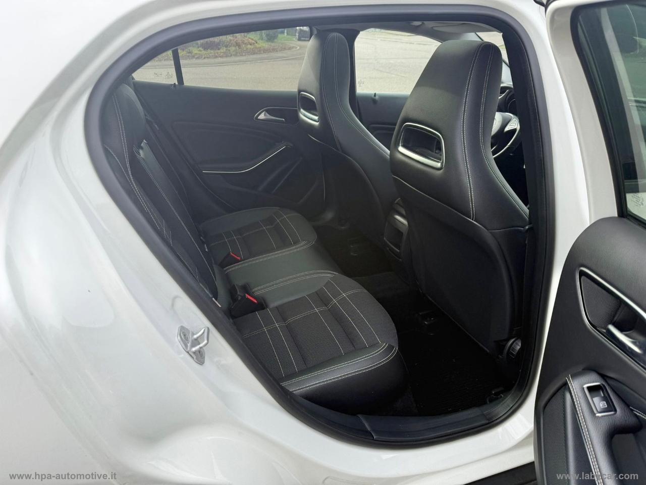 MERCEDES-BENZ GLA 220d Automatic 4Matic Sport TETTO LED PELLE
