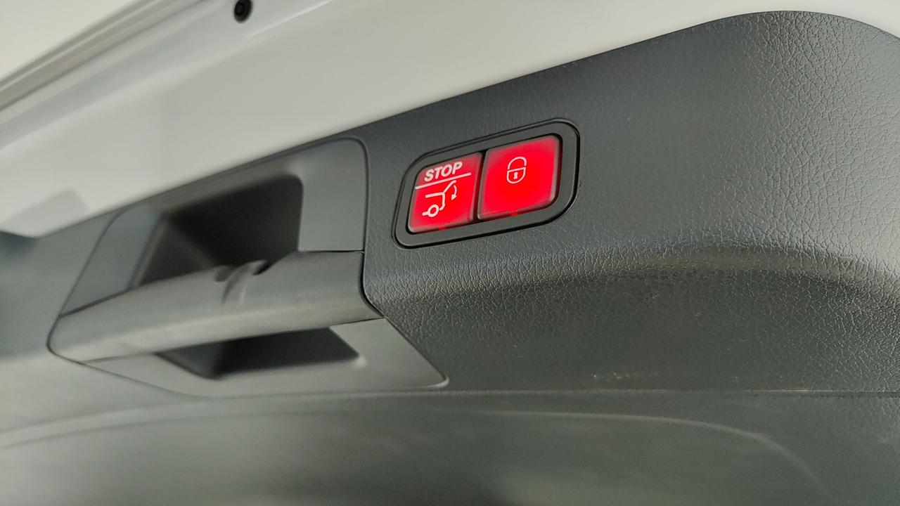 Mercedes-Benz GLB 200 d