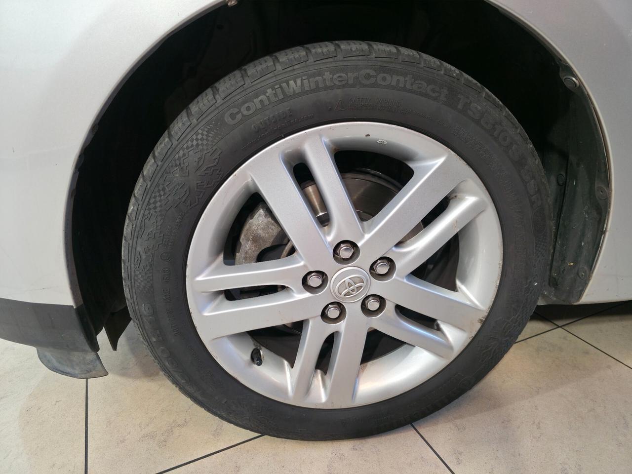 Toyota Verso-S