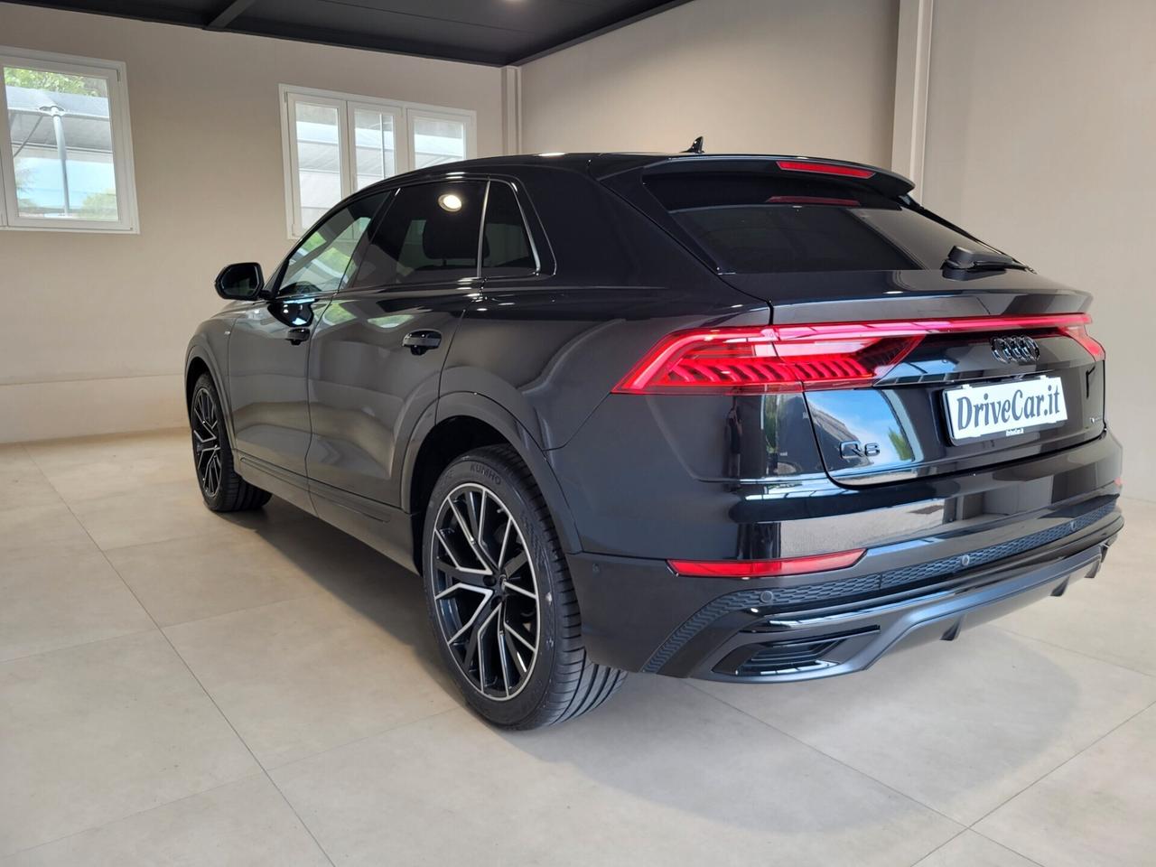 Audi Q8 50 TDI QUATTRO S LINE AIR SUSPENSION MATRIX C 22"