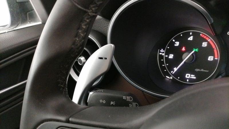 Alfa Romeo Stelvio 2.2 t Super rwd 180cv auto