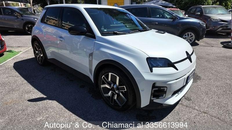 Renault 5 E-Tech Electric 52 KWH techno 150 cv comfort range