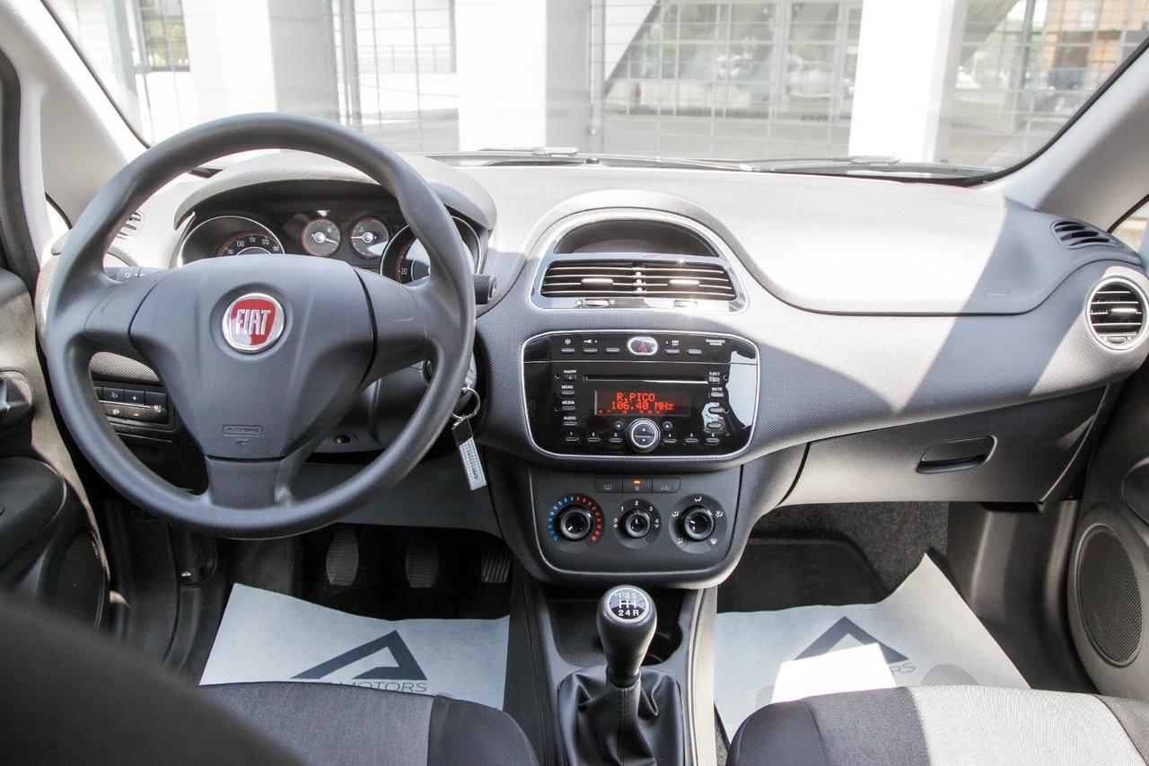 Fiat Punto 1.3 MJT II 75 CV 5 porte Street