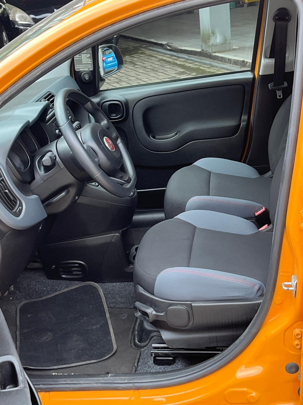 FIAT PANDA 1.2 EASYPOWER LOUNGE - BENZINA/GPL - ANCHE PER NEOPATENTATI - KM 33.202