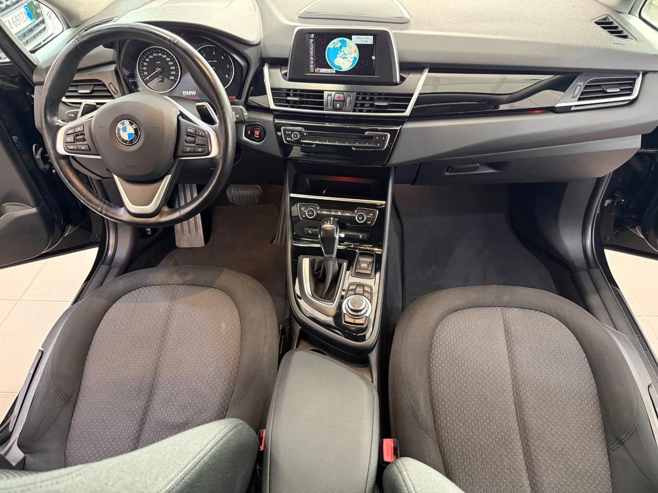 Bmw 2er Active Tourer 216d Advantage