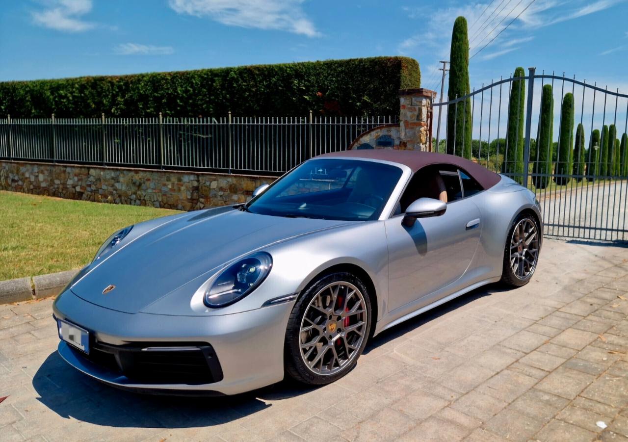 Porsche 992 4S