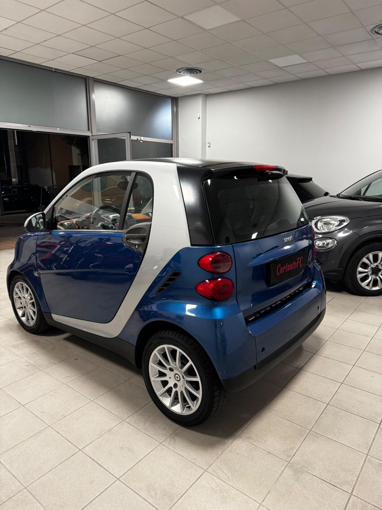 Smart ForTwo 1.0 mhd 71cv coupé