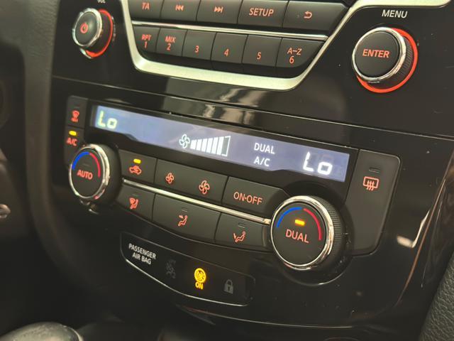 NISSAN Qashqai 1.6 dCi 2WD*CAMBIO AUTO*