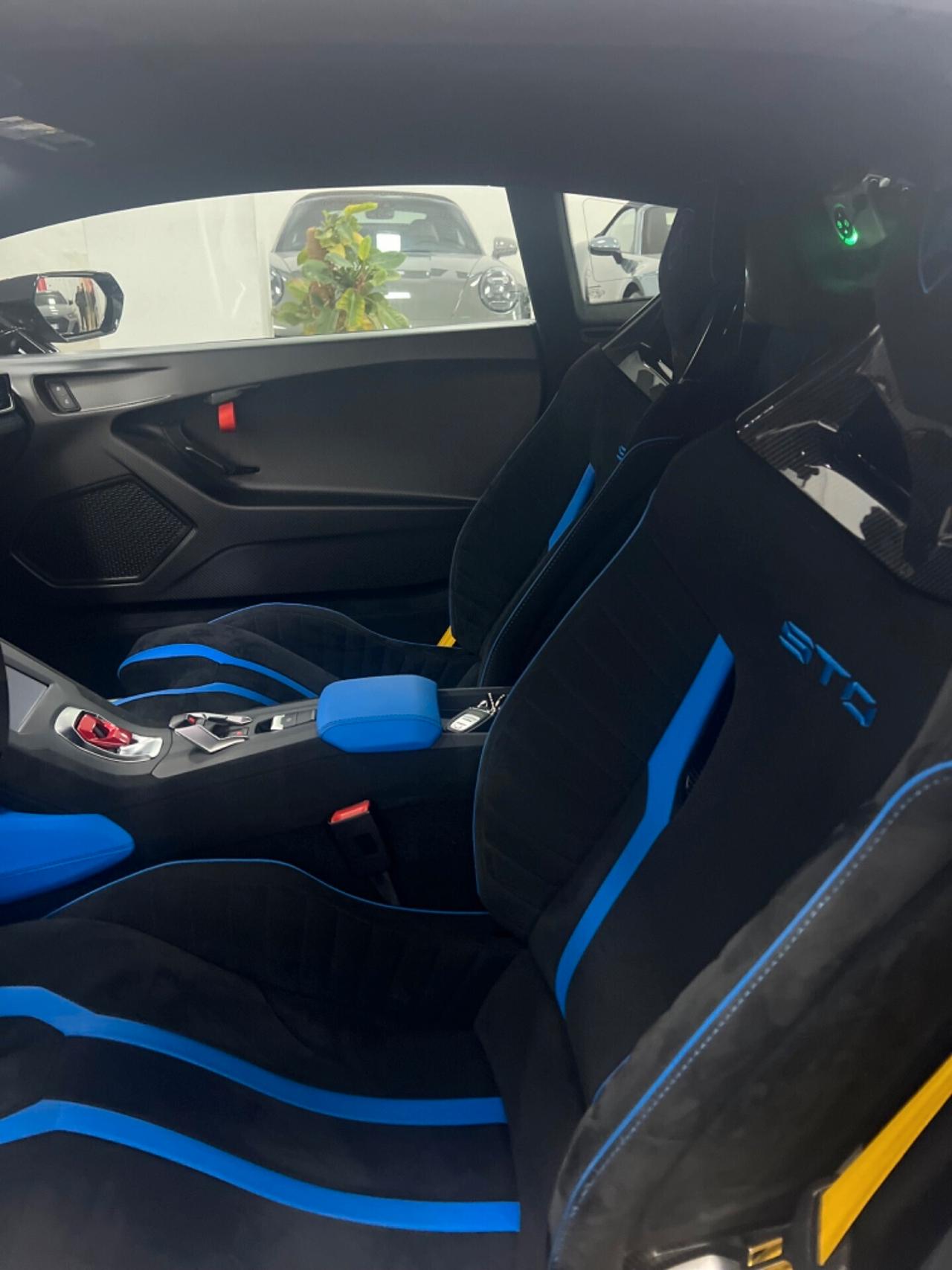Lamborghini Huracán Coupe 5.2 STO 640cv rwd - iva esposta