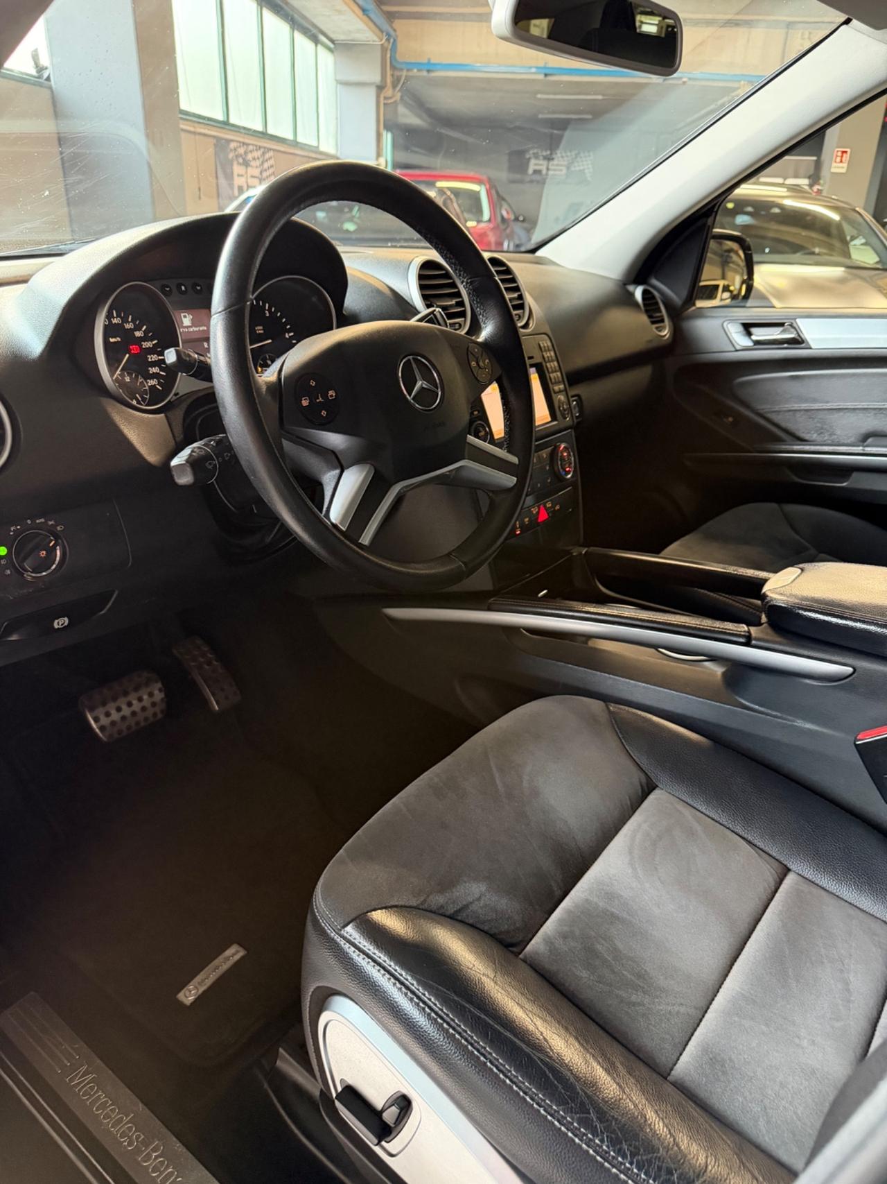 Mercedes-benz ML320 CDI AVANTGARDE FULLOPT KMCERT