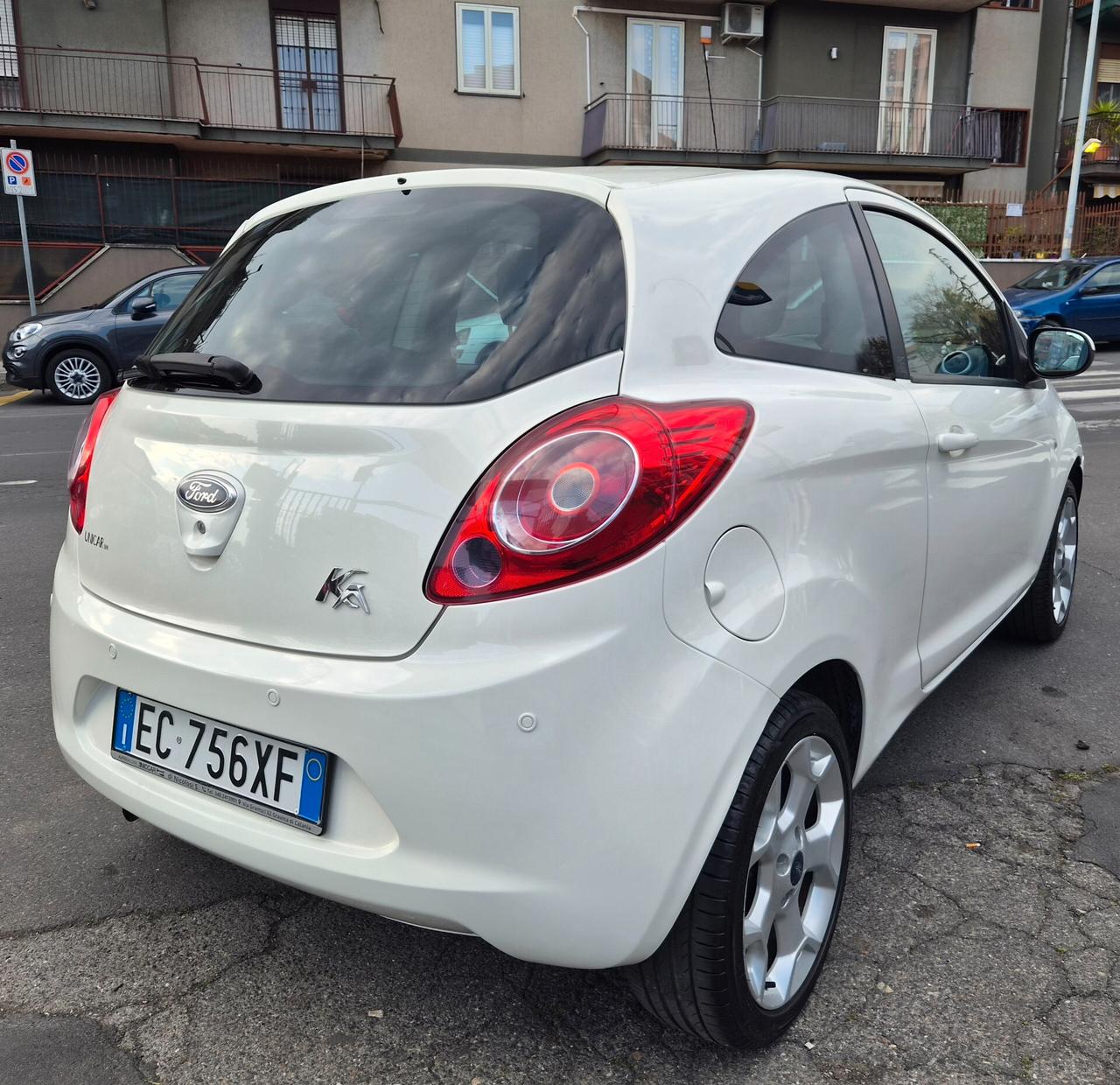 Ford Ka Ka+ 1.2 8V 69CV Titanium