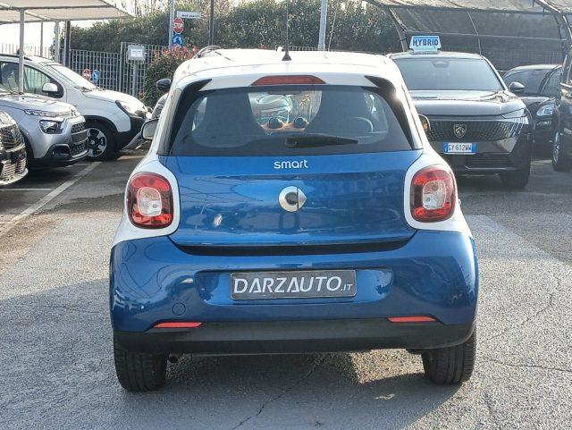 SMART ForFour 70 1.0 Passion