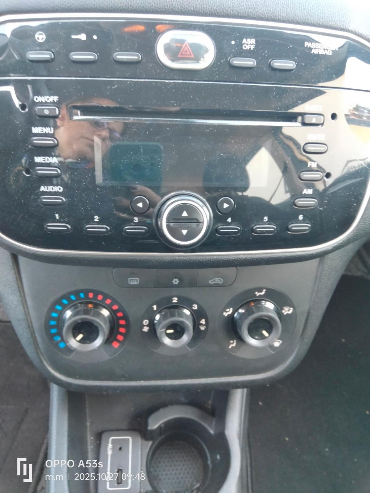 Fiat Punto 1.3 MJT II 75 CV 5 porte Lounge