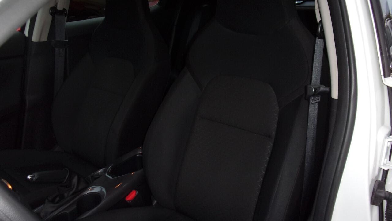 Nissan Juke 1.0 DIG-T 114 CV Acenta