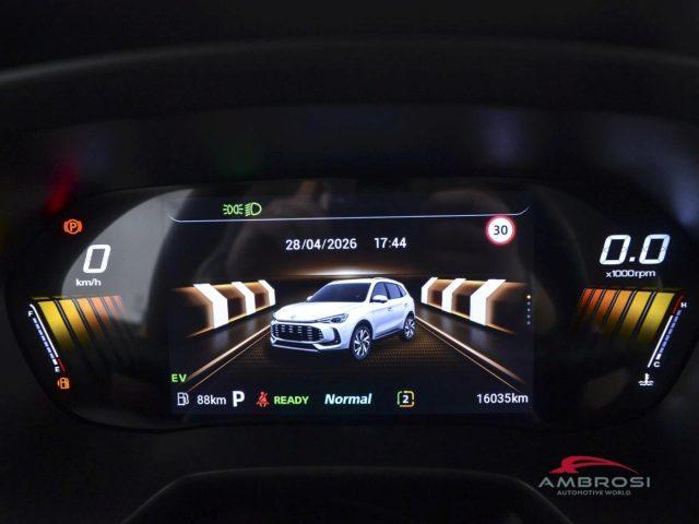 MG ZS MG 1.5 hybrid+ Luxury auto