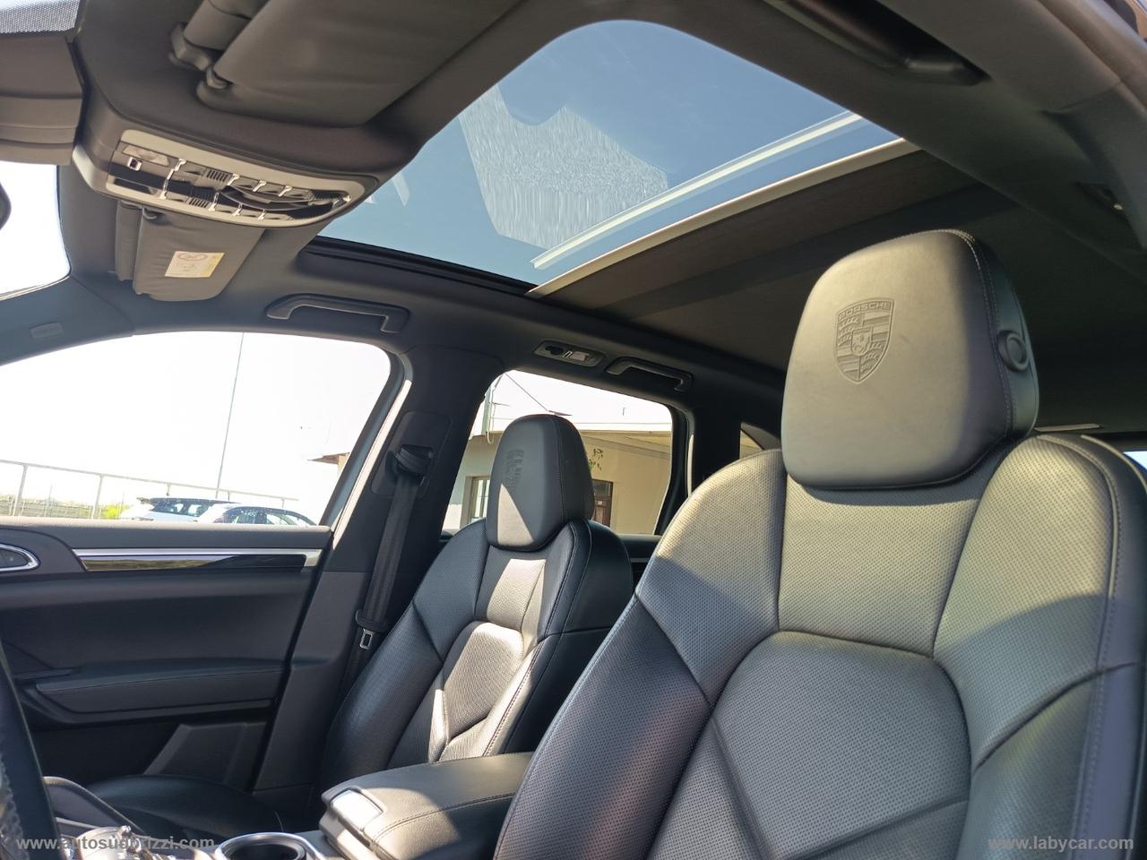 PORSCHE Cayenne 3.0 Diesel Platinum Edition