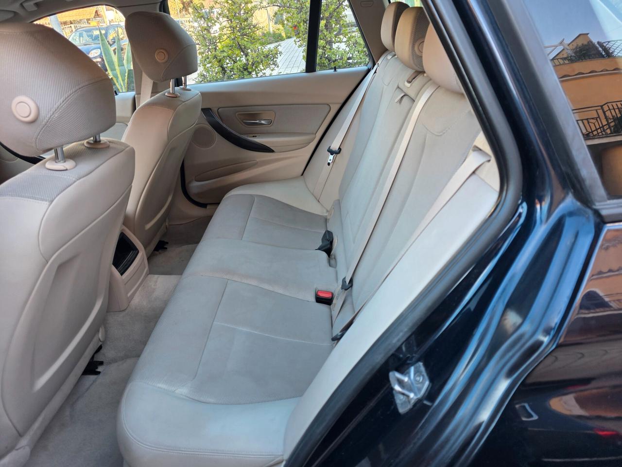 Bmw 318 318d xDrive Touring Modern