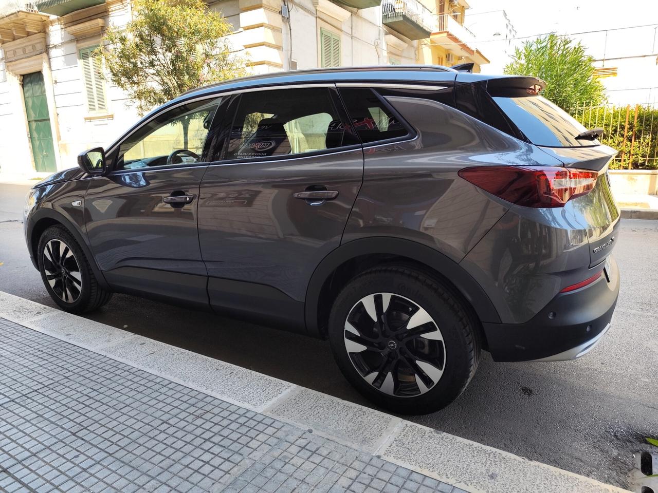Opel Grandland X 1.5 diesel Ecotec 130CV PERFETTA