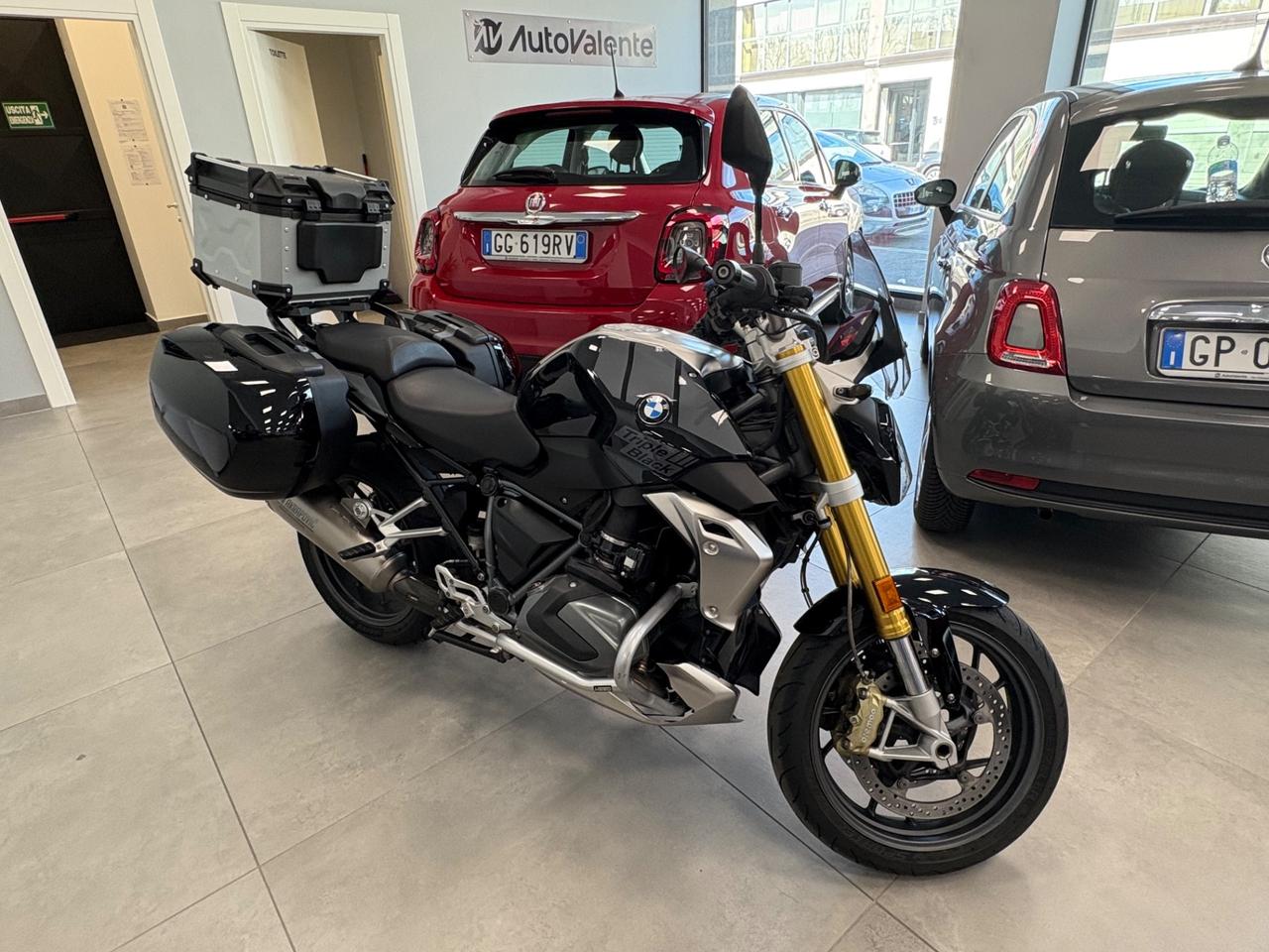 Bmw R 1250 Triple Black 2023 km 15000 AKRAPOVIC