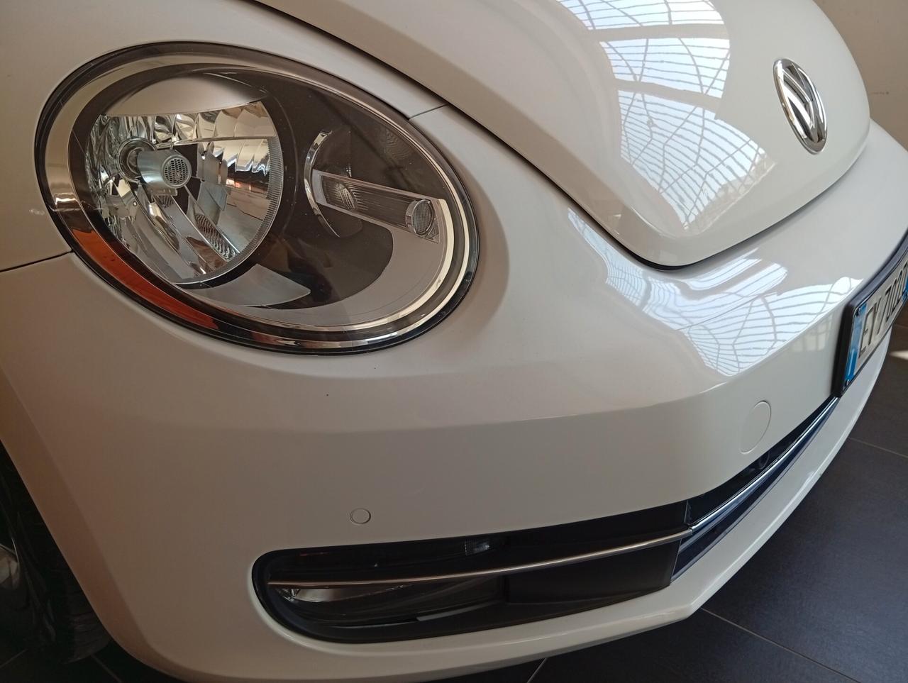 Volkswagen Maggiolino 1.6 TDI Design