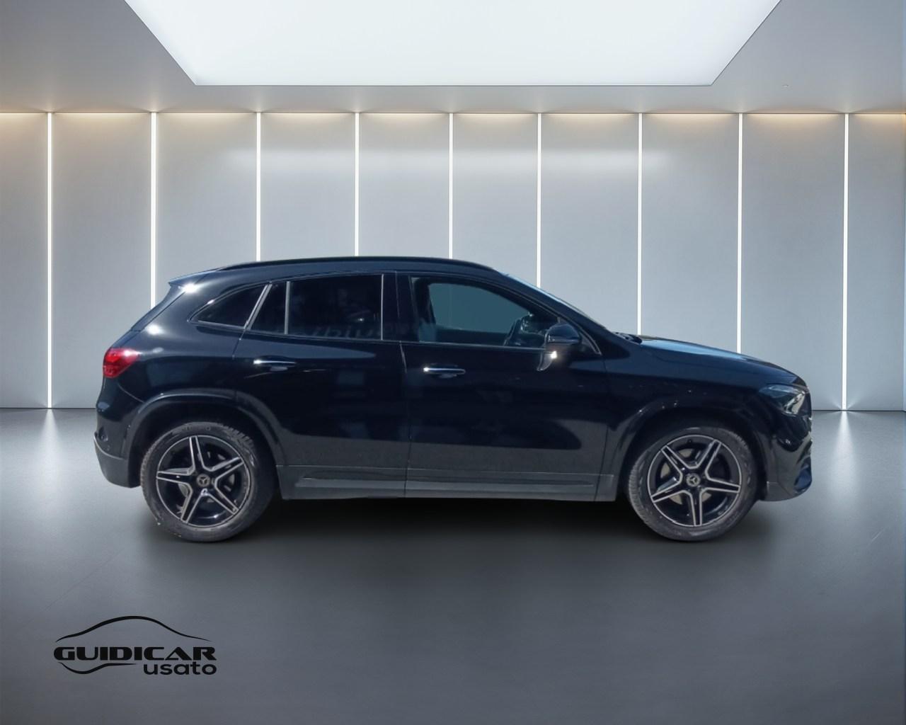 Mercedes-Benz GLA-H247 2023 - GLA 180 d AMG Line Advanced Plus auto