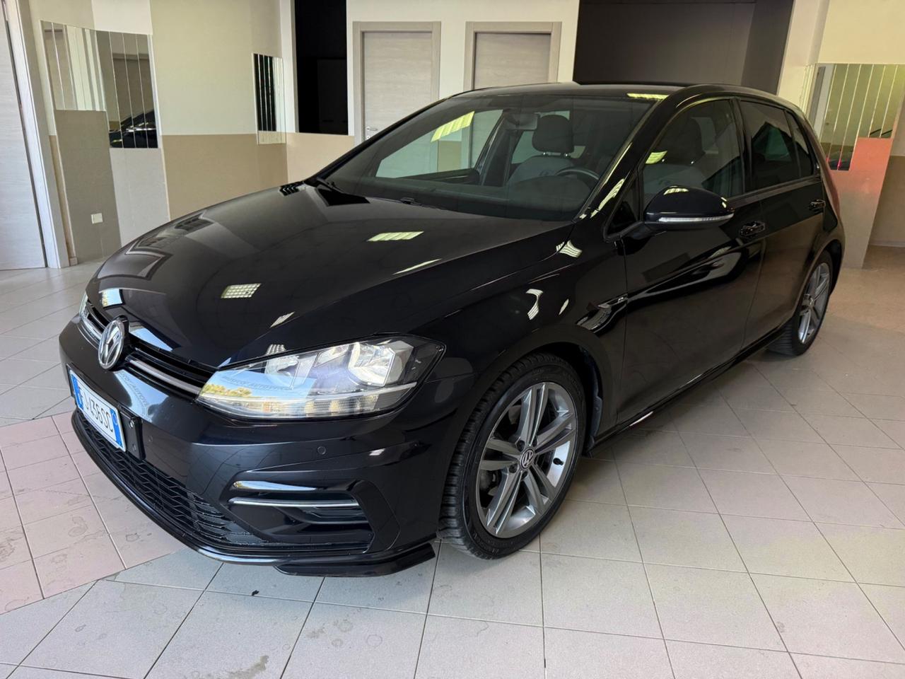 Volkswagen Golf 7.5 R-Line