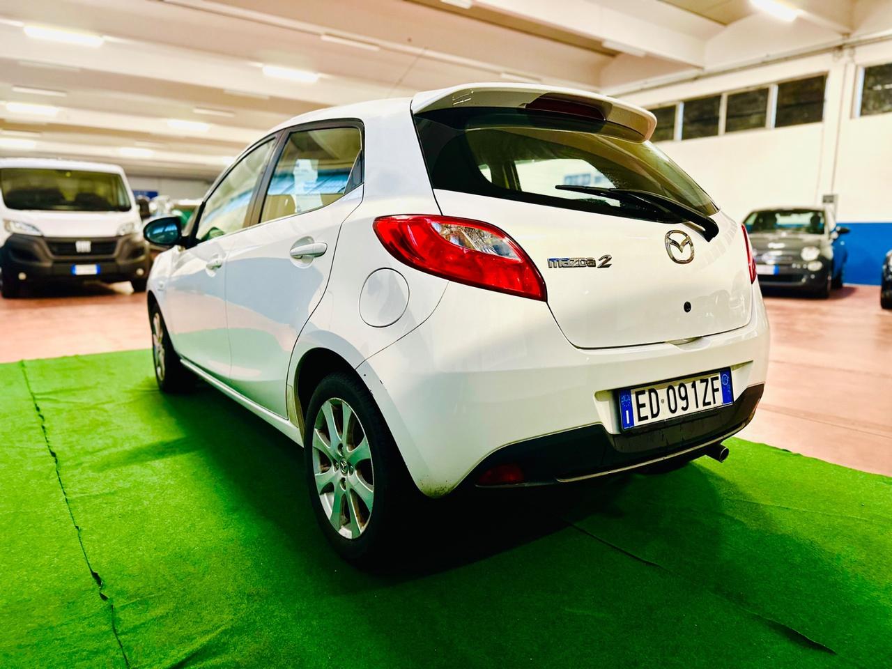 Splendida Mazda2 75CV/120.000km/benzina