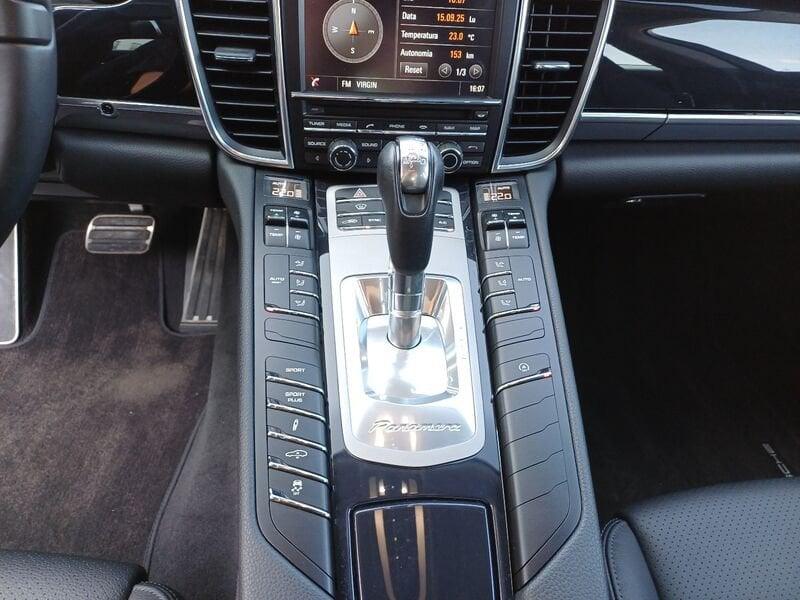 Porsche Panamera Panamera 3.0 300cv