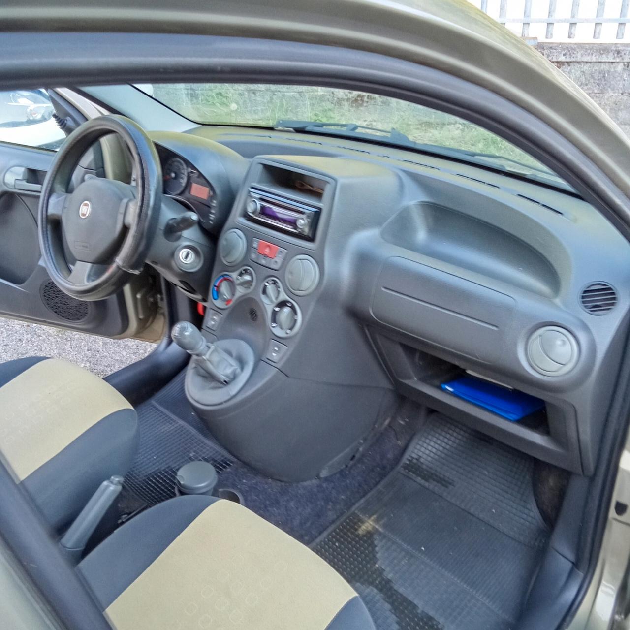 Fiat Panda 1.3 MJT 16V DPF Dynamic 011