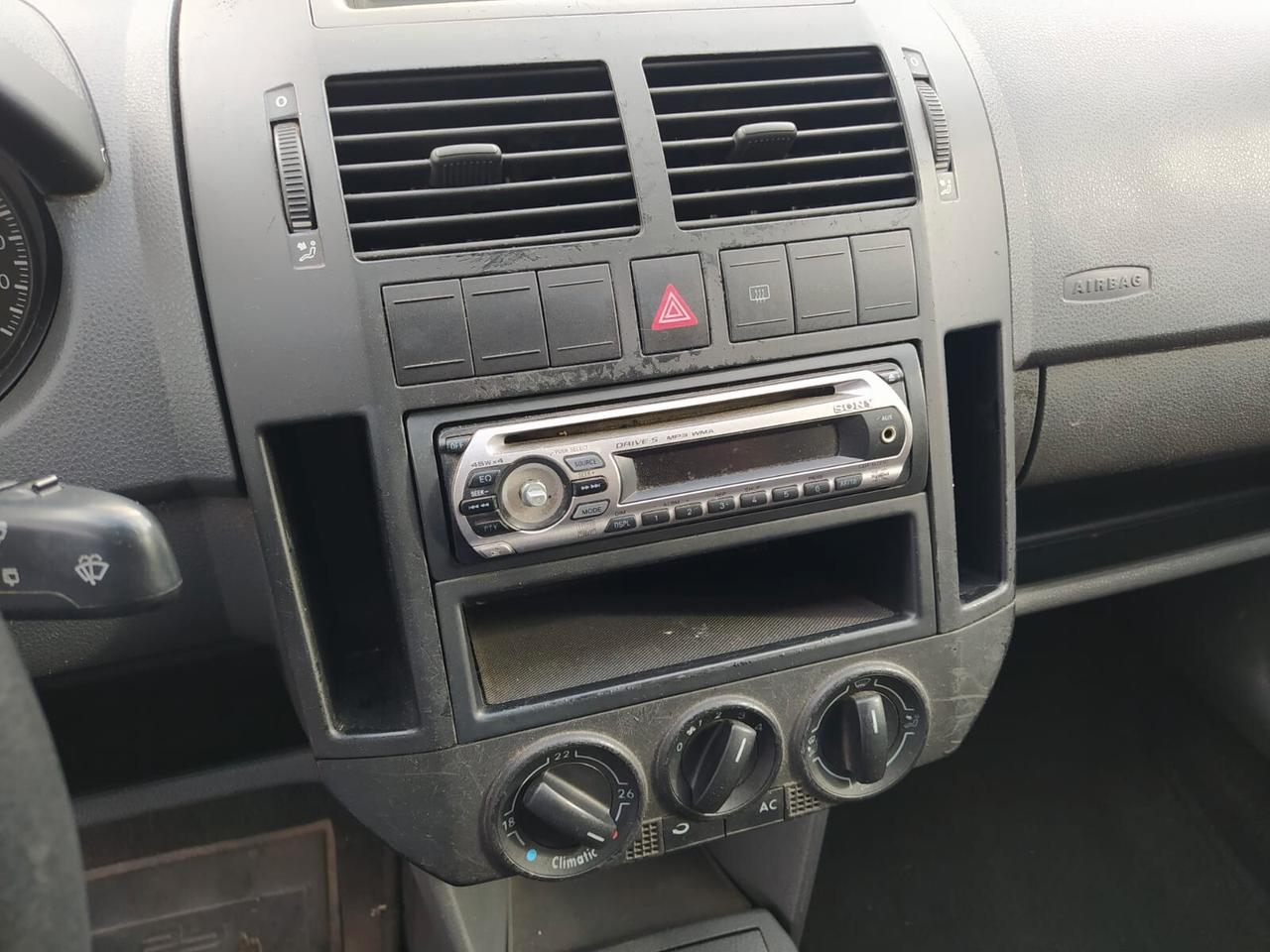 Volkswagen Polo 1.2/60CV 5p. Trendline