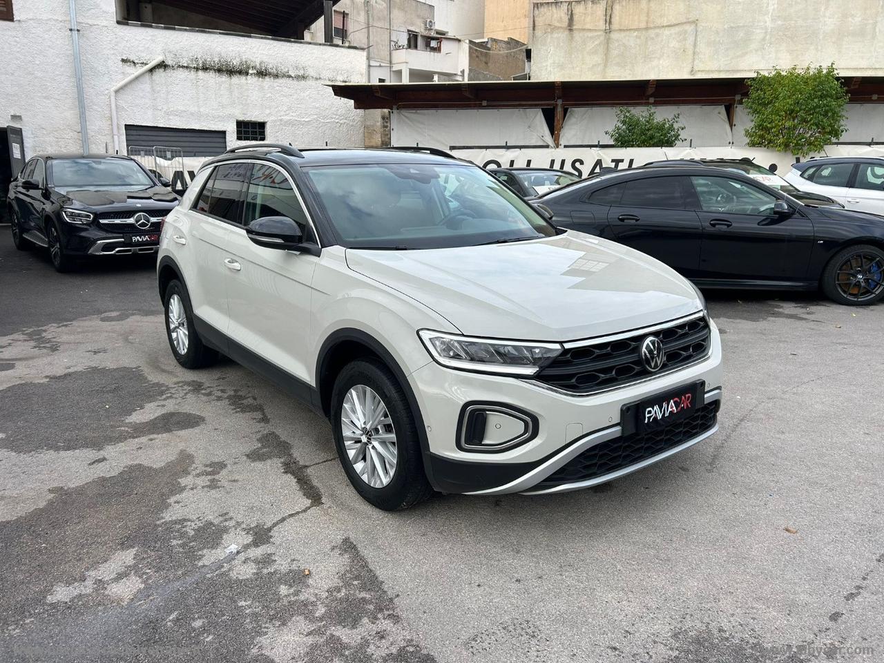 VOLKSWAGEN T-Roc 1.0 TSI Life