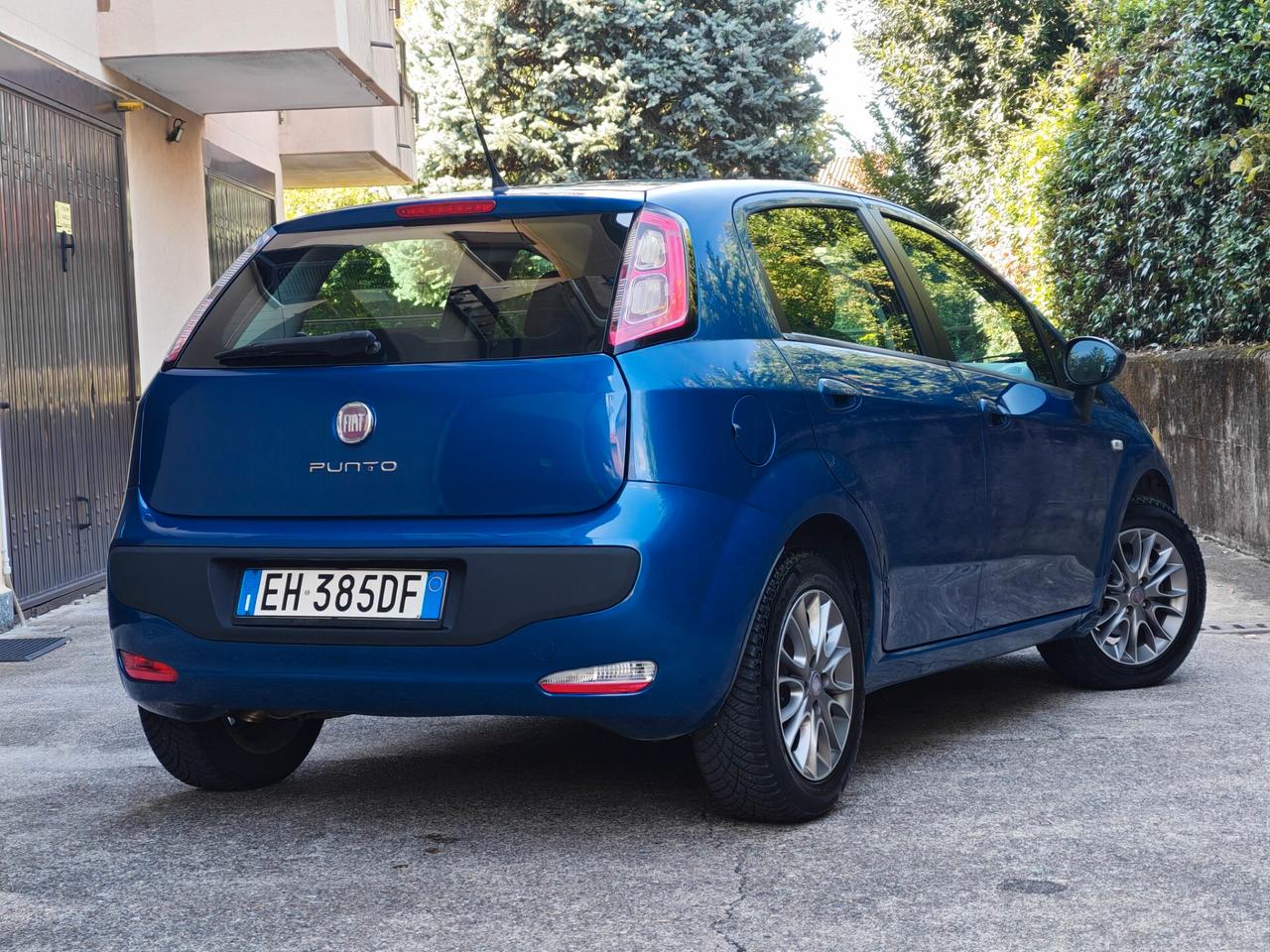 Fiat Punto Evo 1.2 BENZINA 70cv / 68.000km / Unipro