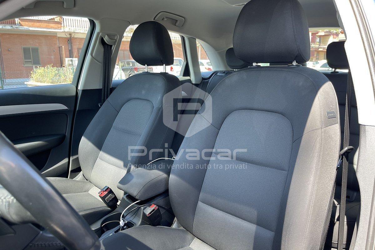 AUDI Q3 2.0 TDI 120 CV S tronic Business