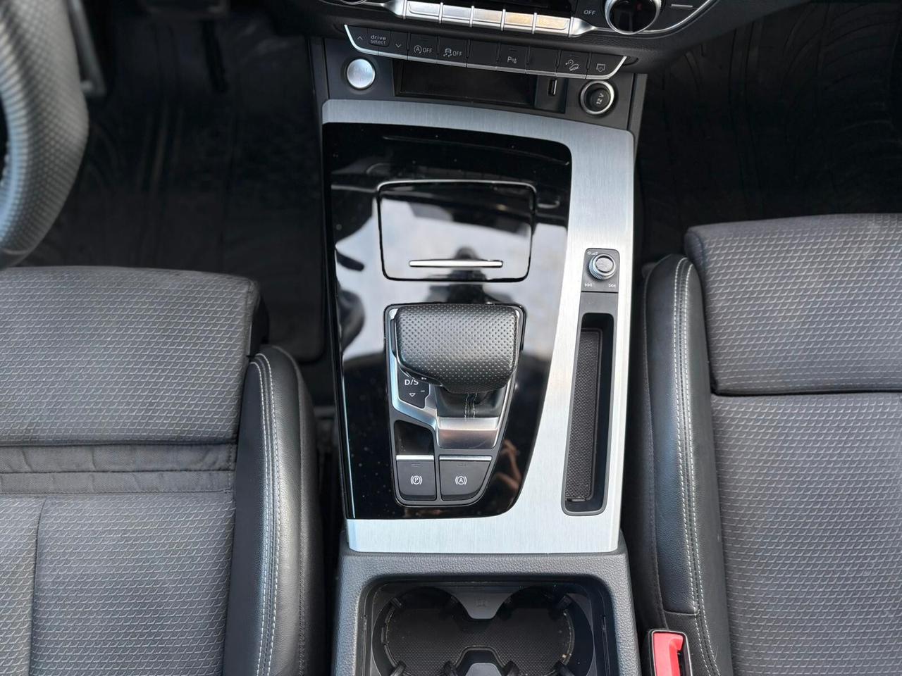 Audi Q5 40 TDI 204 CV quattro S tronic line