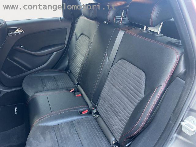 MERCEDES-BENZ B 180 d Automatic Premium