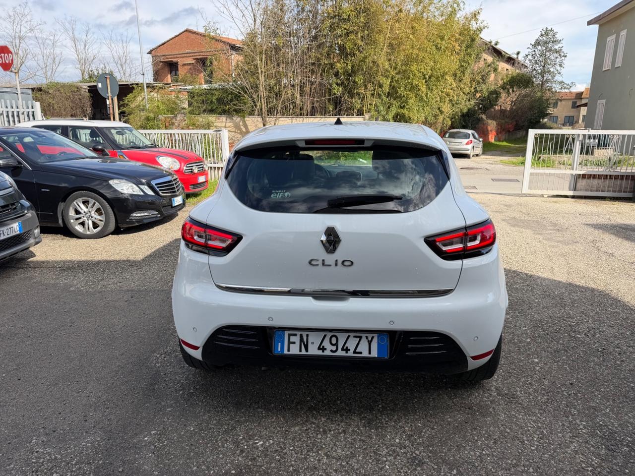 Renault Clio dCi 8V 75 CV Start&Stop 5 porte Energy Duel