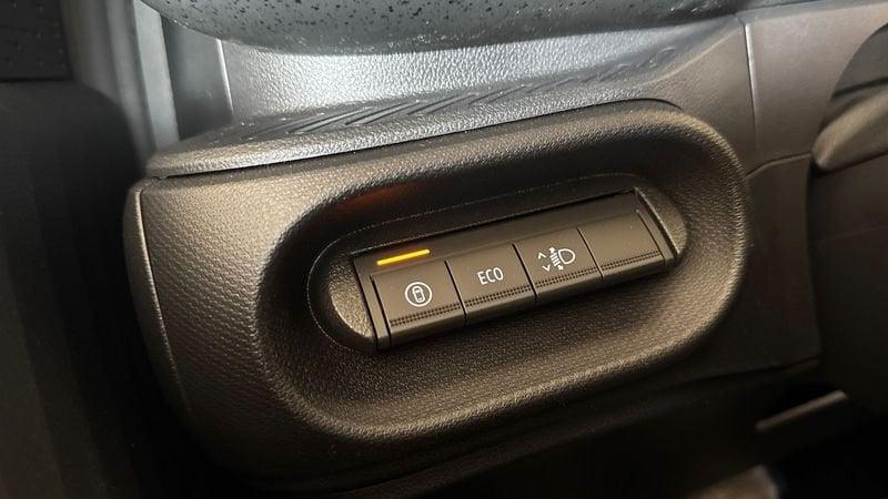 Renault Twingo Renault E-Tech electric techno 80 cv urban range