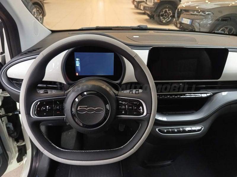 FIAT 500 500e Hatchback My25 500e - LaPrima 320 Berlina