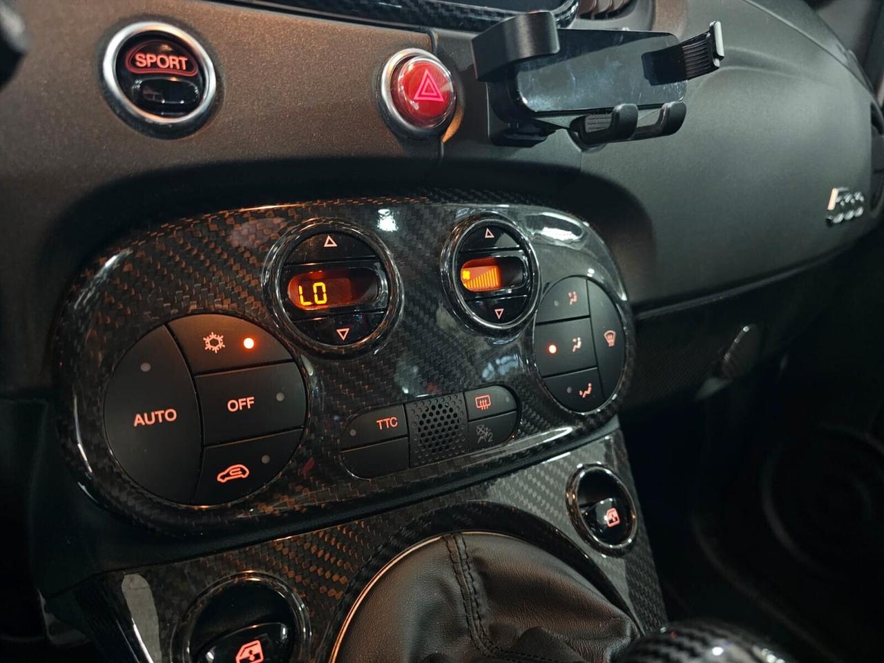 Abarth 595 1.4 Turbo T-Jet 180 CV Esseesse