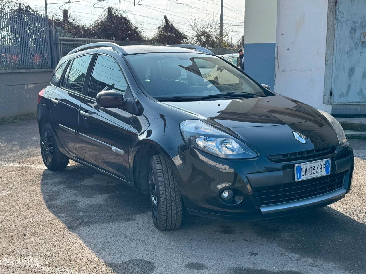 Renault Clio 1.2 16V SporTour Luxe GPL